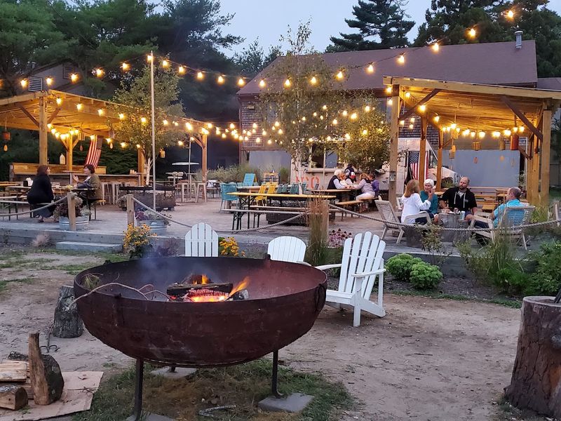 The Raw Bar At Island Creek Oyster Farm, Duxbury