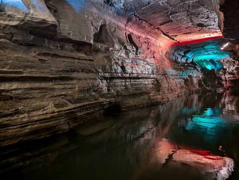 Howe Caverns