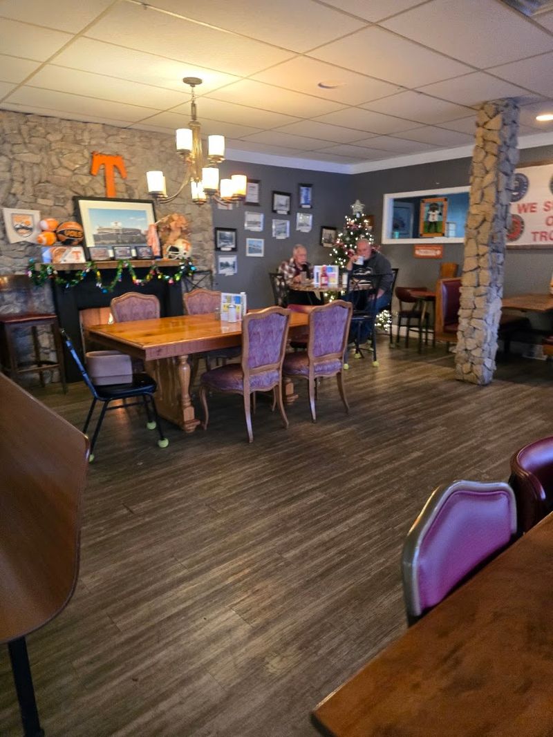 An Authentic Diner Atmosphere