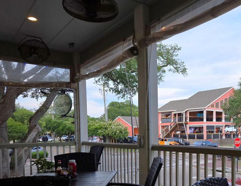 Harbor View Cafe