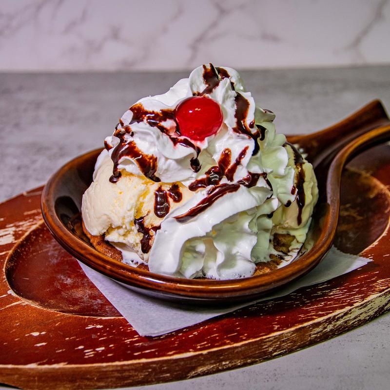 Sides And Sweets That Make The Meal Complete