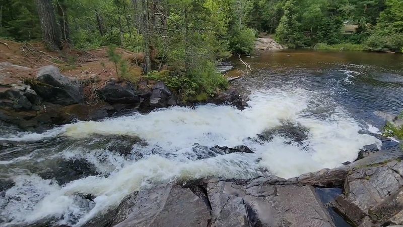 Twelve Foot Falls