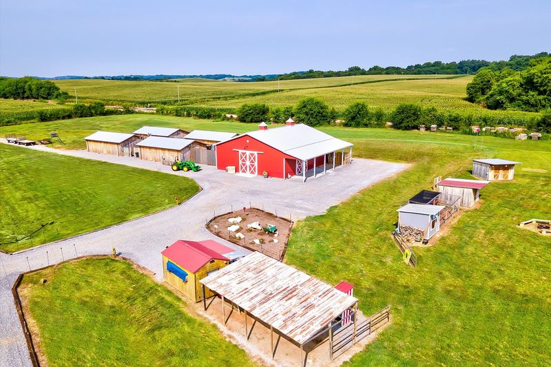 Farm Life's Gentle Rhythm And Friendly Faces