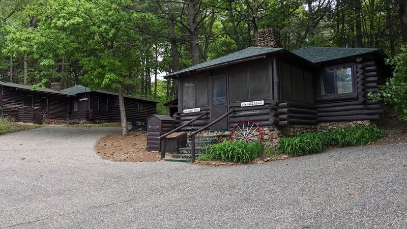 Rustic Cabins That Feel Like A Real Ranch Retreat