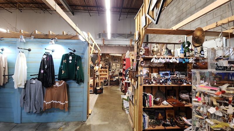 Peddlers' Junktion, Mississippi