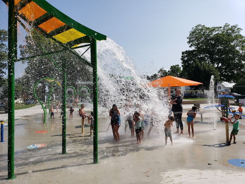 Swan Park Splash Pad