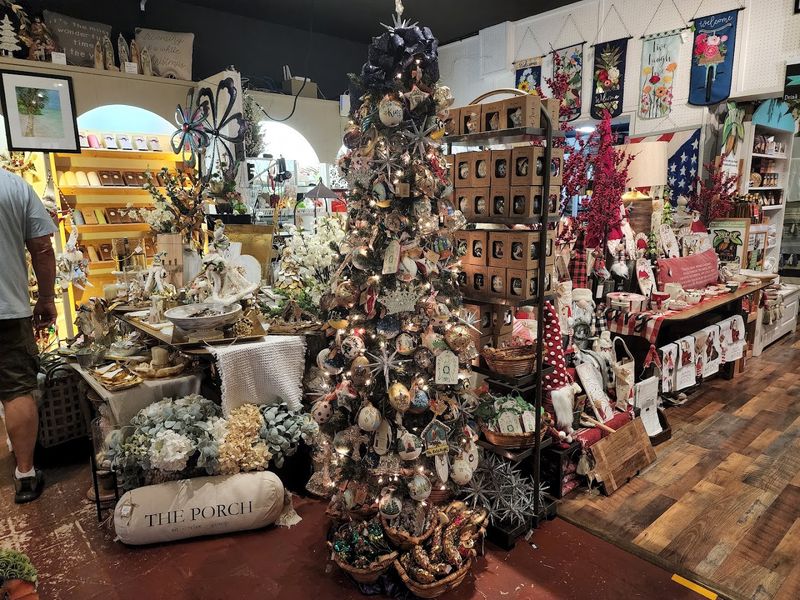 Poppy's Gift Shop