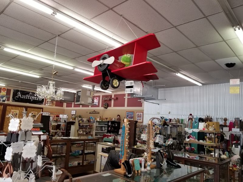 Magnolia Antique Mall, Mississippi