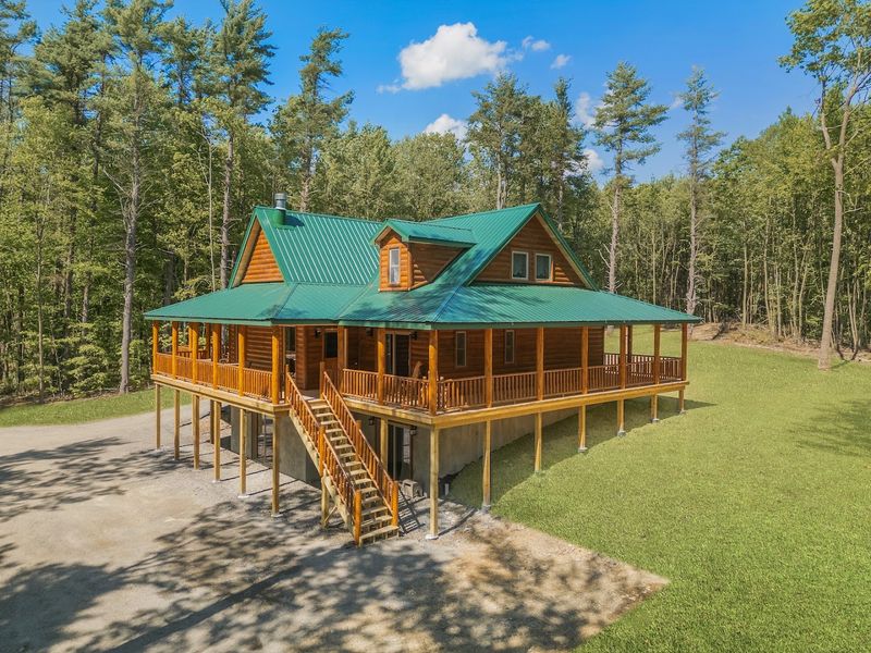 Lake Albanese Log Home In The Catskills