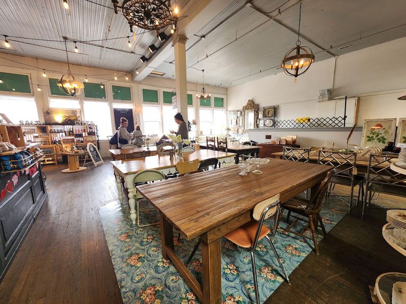 Cafe Bleu Sits On The Third Floor Waiting
