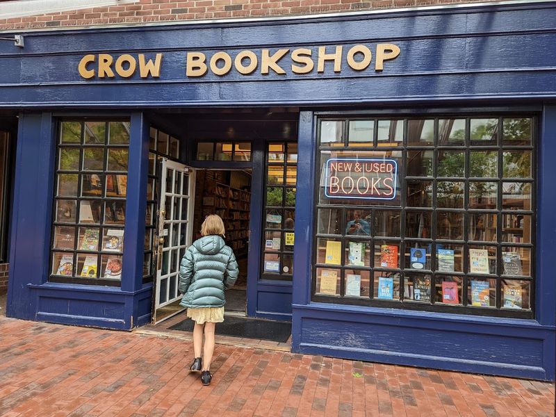 Crow Bookshop, Burlington