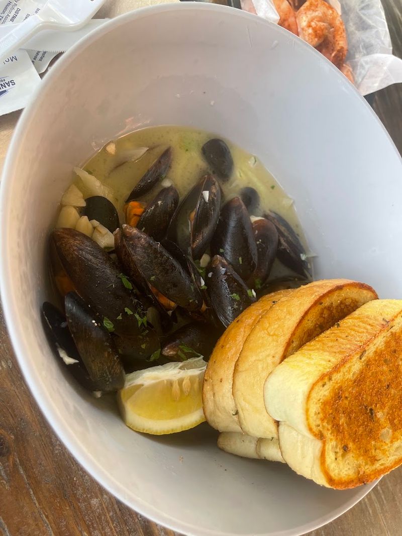 Seafood Fans Can Order More Than Just Crab Cakes