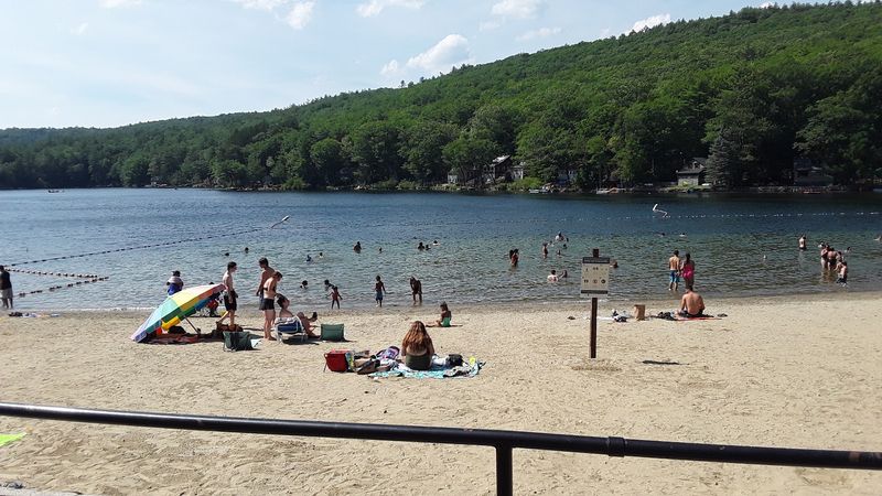 Find Laurel Lake Yourself
