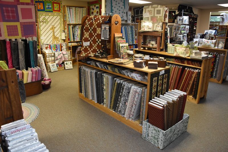 Crazy To Quilt Shop, Cedar Falls