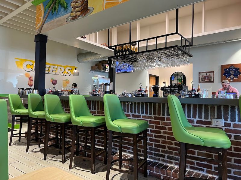 The Toasted Yolk Cafe