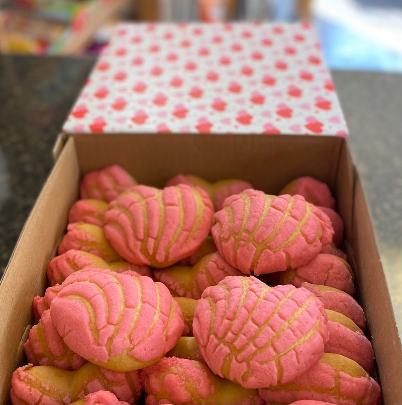 La Nueva Bakery
