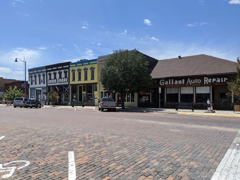 Housing Costs That Make Big-City Folks Do A Double Take