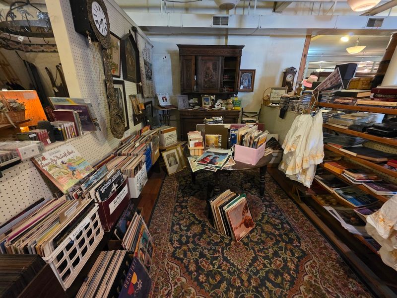 Bay City Beyond The Antiques
