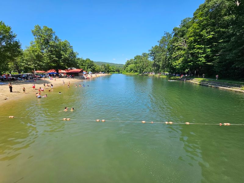 Green River Swimming And Recreation Area