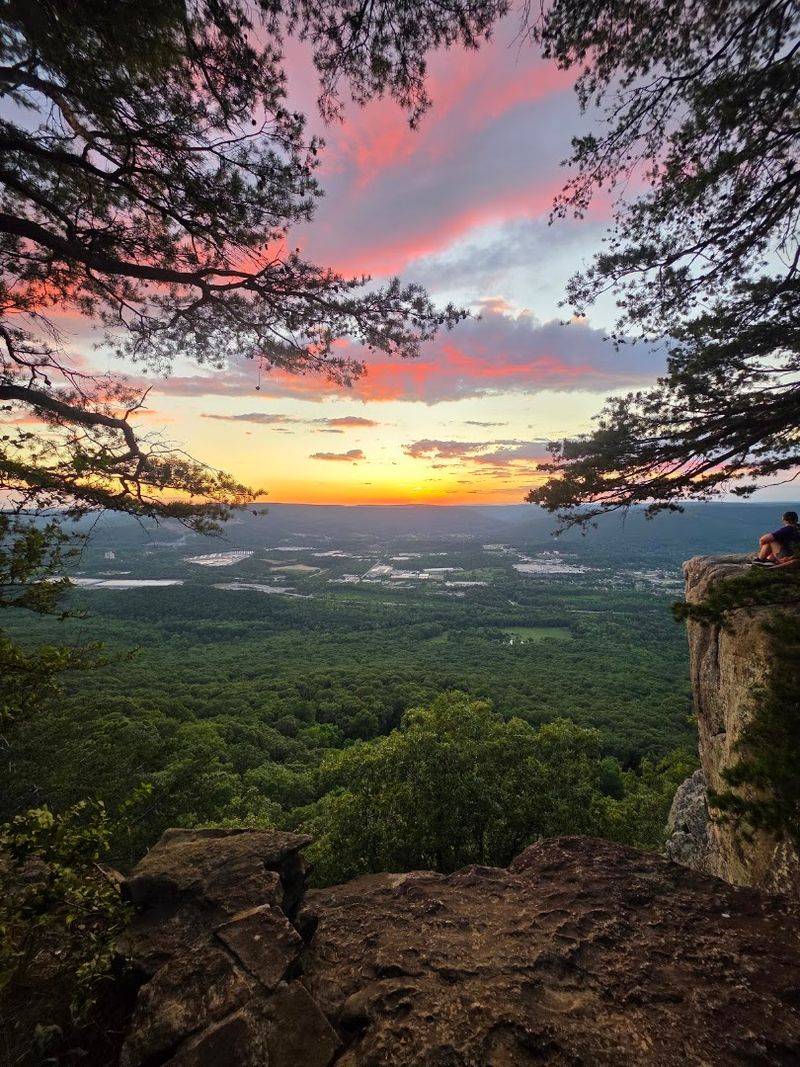 Sunset Rock, Lookout Mountain