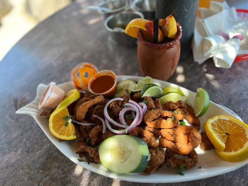 La Canoa Serves Coastal Mexican Flavors You Will Not Forget