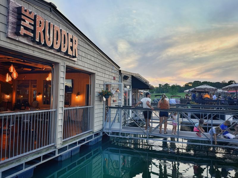 The Rudder At Anchor High Marina, Hendersonville