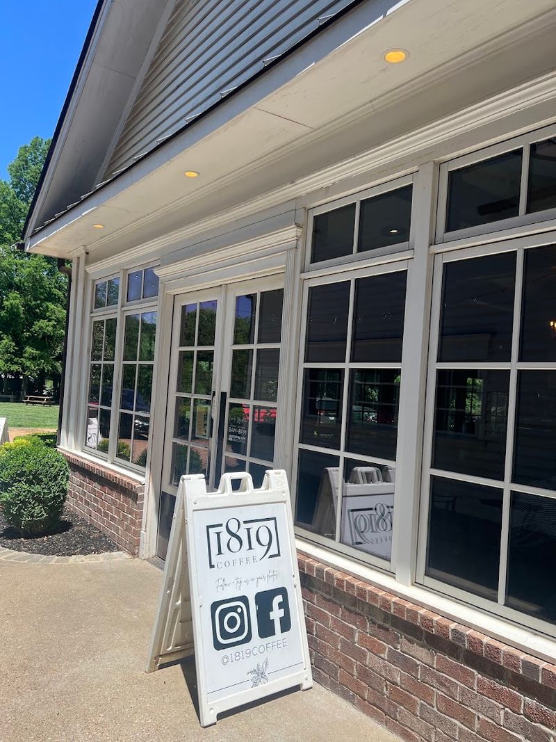 Community Impact Of Shops In Tennessee