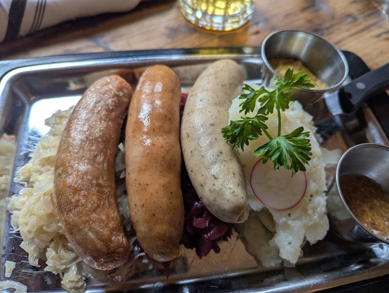 Sausage Platters And The Art Of Not Overthinking Dinner