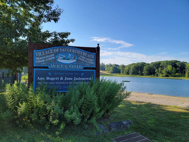 Saugerties Village Beach