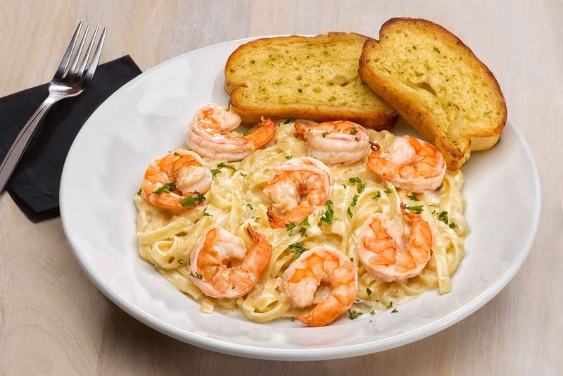 Salty's Seafood & Spirits