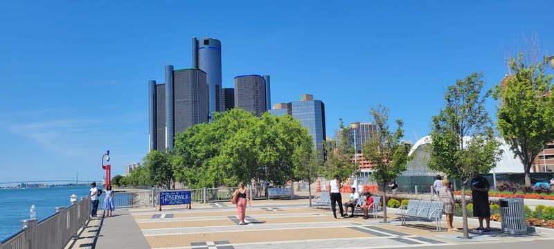 Race, Wealth, and Who Gets Left Behind