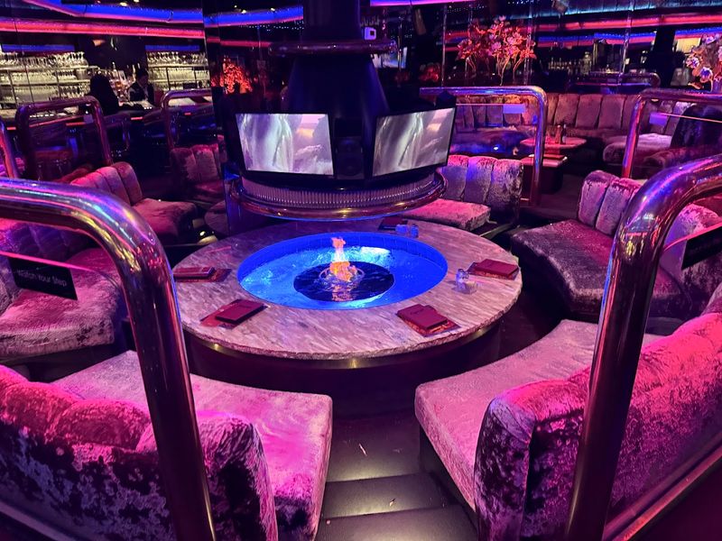 The Fireside Lounge Experience
