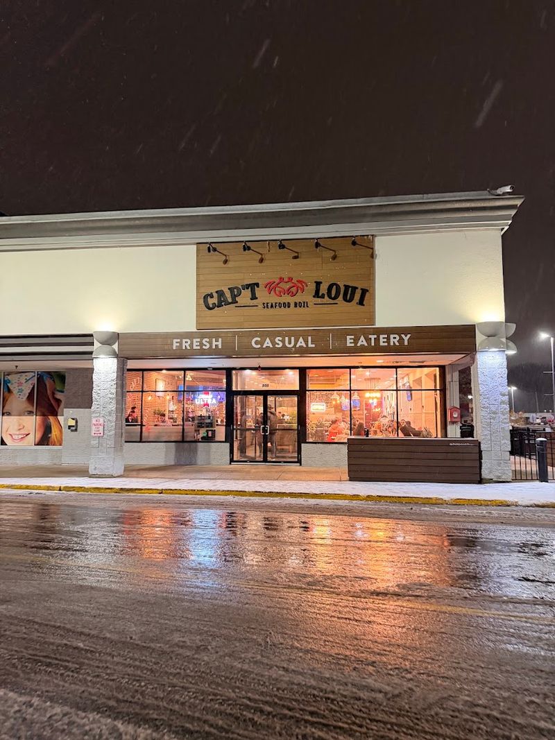 Cap't Loui Stoneham, Stoneham