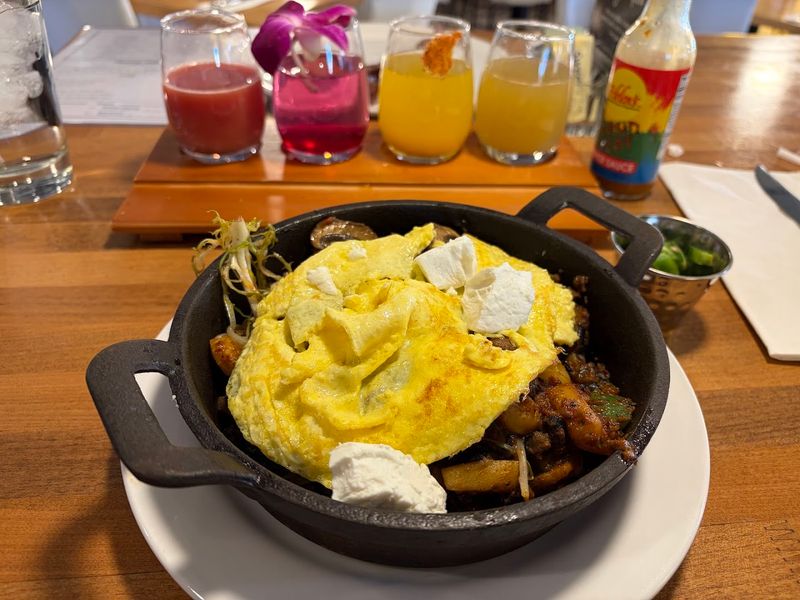 Lobster Scramble Gives Brunch A Vegas Upgrade