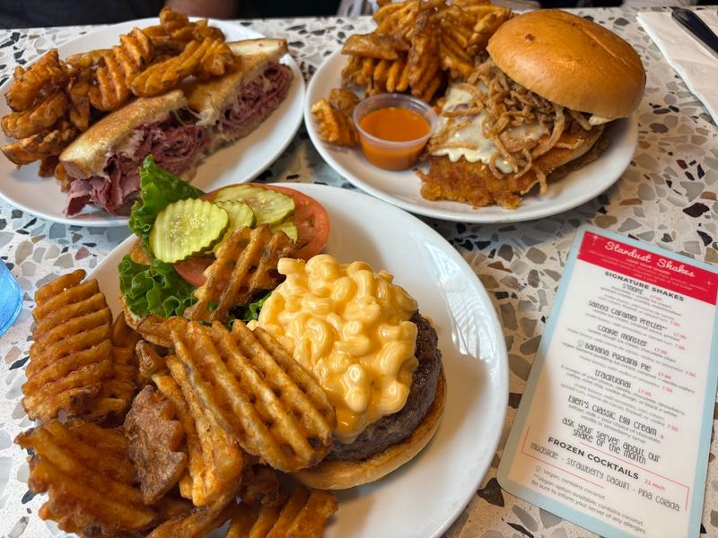 The Food Holds Its Own Against The Spotlight