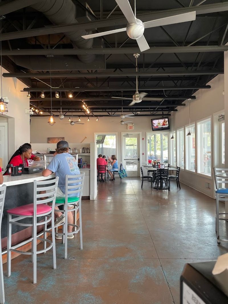 Weekend Brunch Brings A Whole Different Crowd