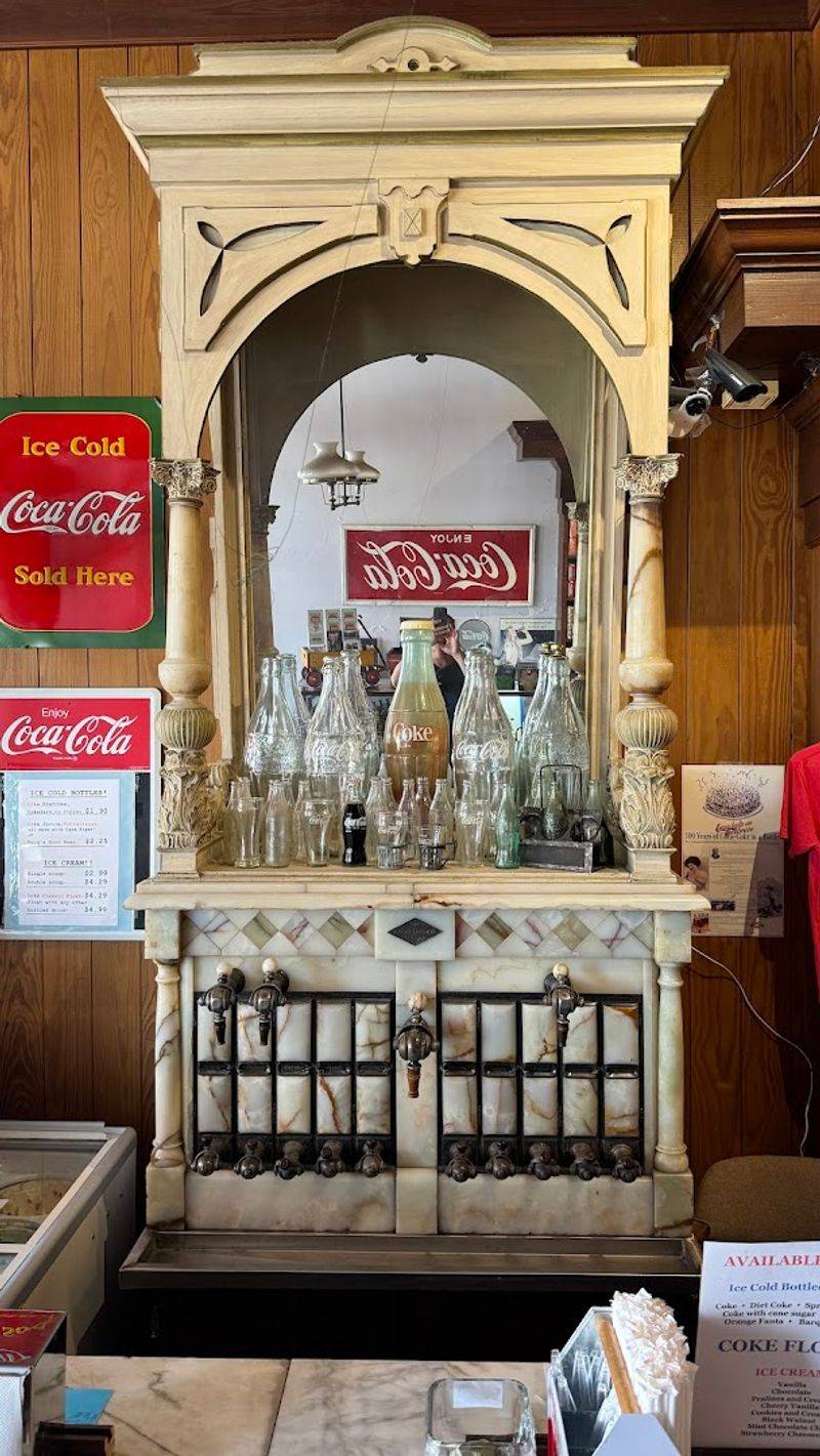 Stories Behind The Early Bottling Innovators