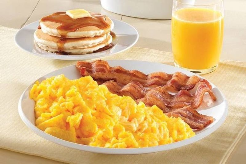 Breakfast That Fuels Adventures