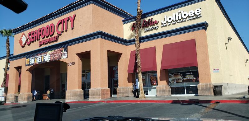 Seafood City Supermarket