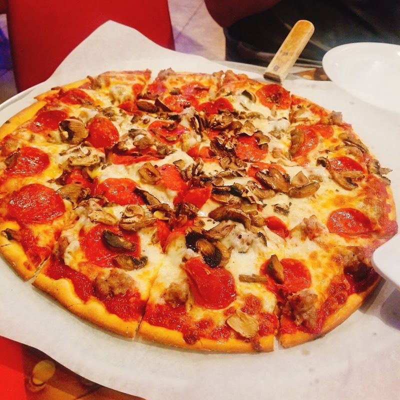 Tavern Style Thin Crust For A Different Experience