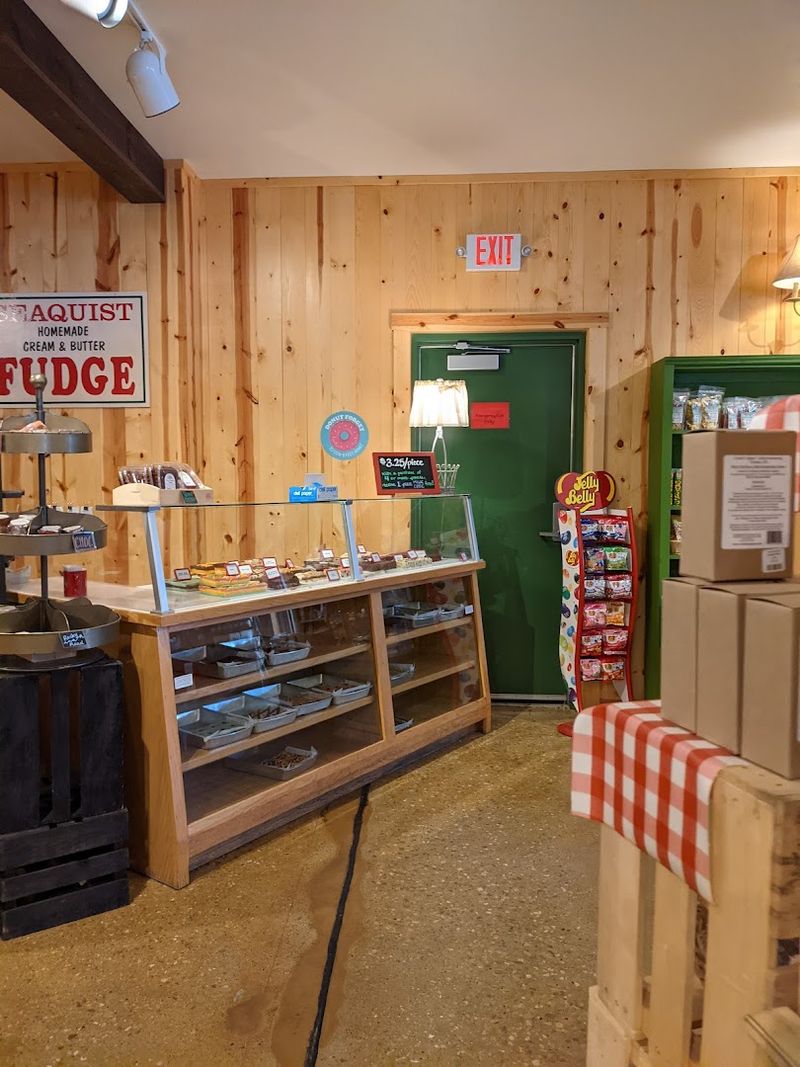 Handcrafted Fudge And Sweet Treats You Can't Resist