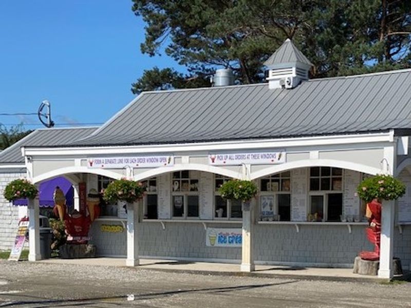 How Local Culture Influences Seafood Preparation