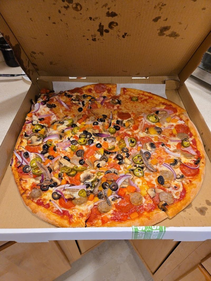 Varieties Of Toppings That Complement Thin Crust Base
