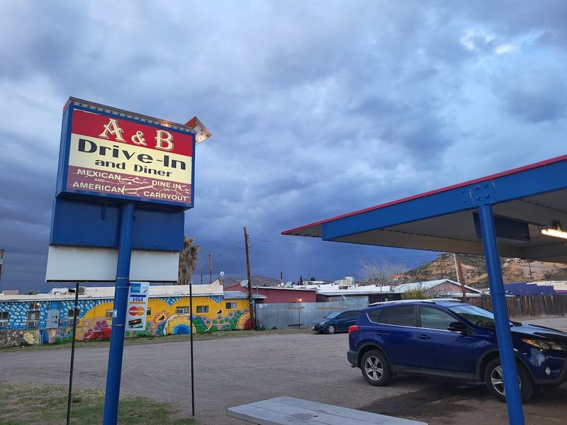 Local Ingredients That Elevate The Cheeseburger Experience