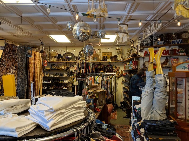 Seasonal Trends Affecting Store Inventory