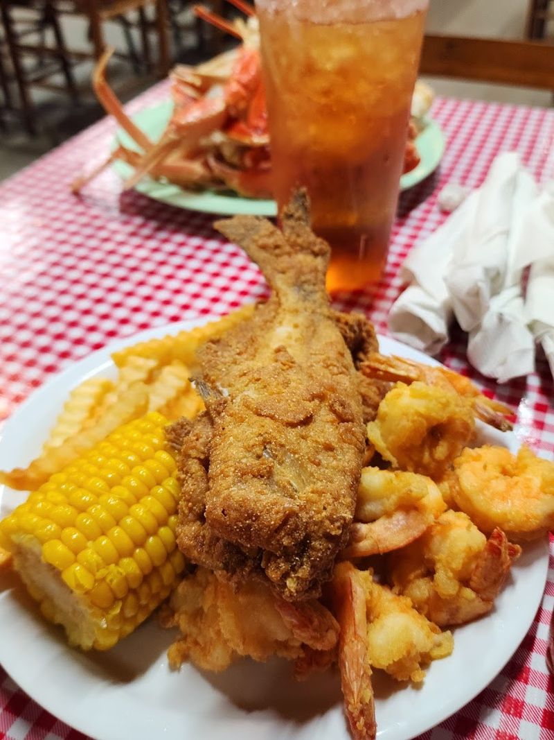 A Seafood Spread That Goes Way Beyond Crab