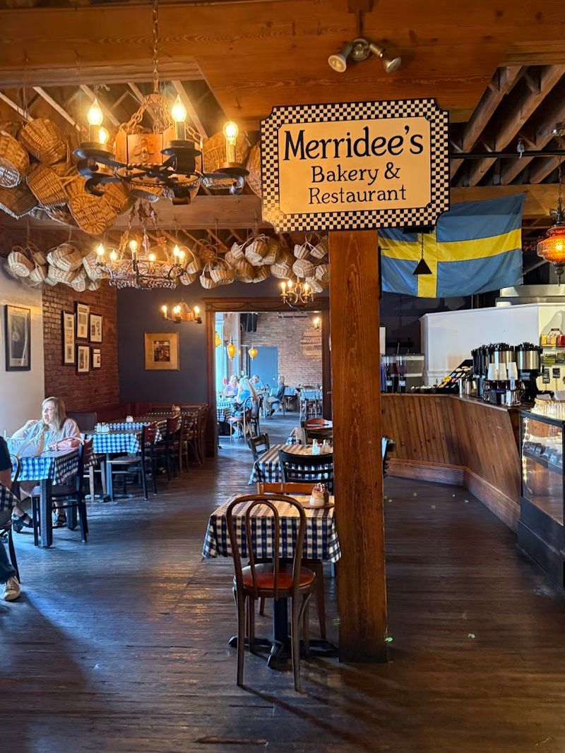 Merridee's Breadbasket, Franklin