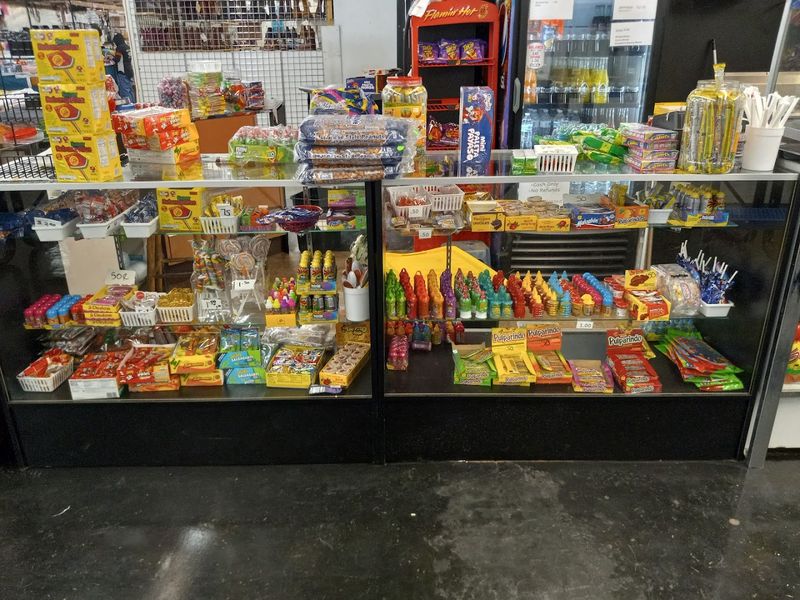Snacks And Extras That Keep The Browsing Going