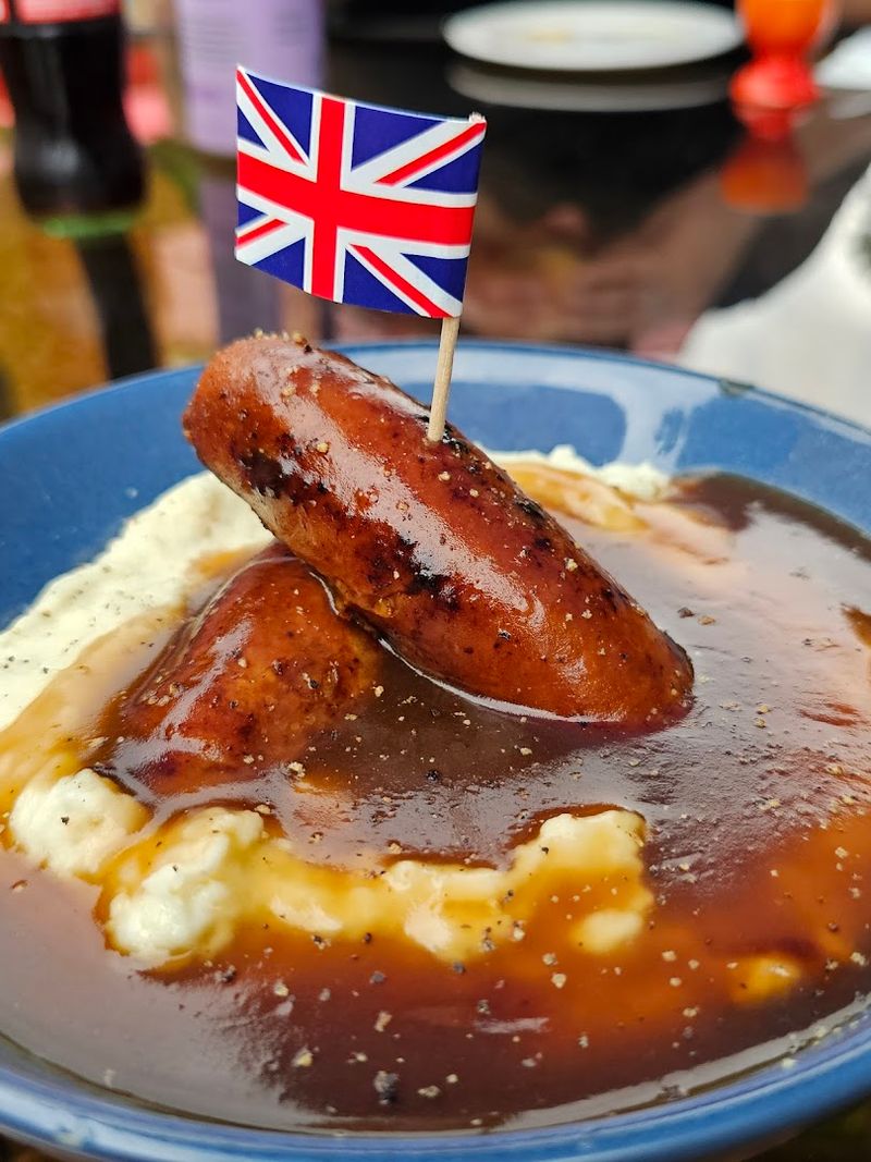 You Will Find Real British Flavors That Make Lunch Feel Special