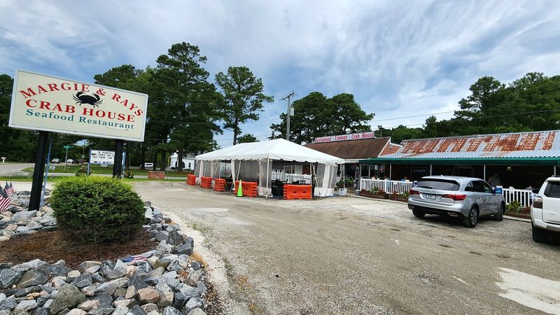 A No Frills Atmosphere Lets The Seafood Do All The Talking